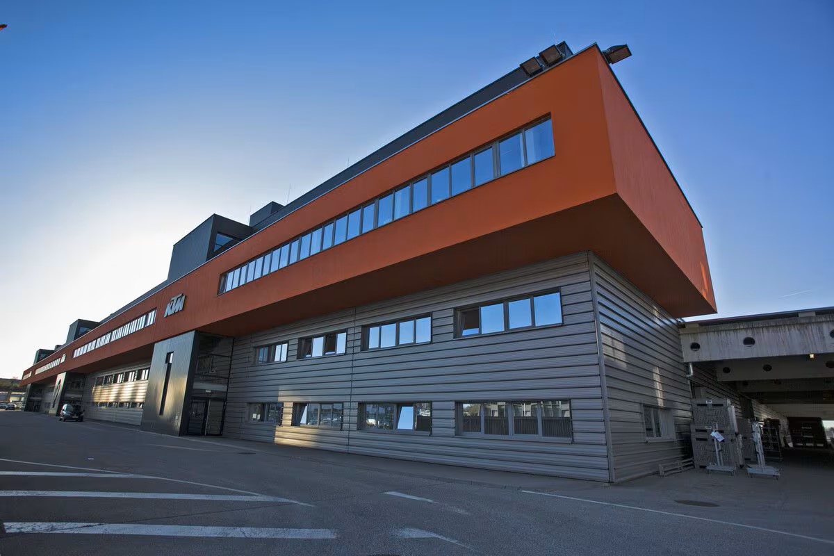KTM проводит реструктуризацию для укрепления финансовой стабильности